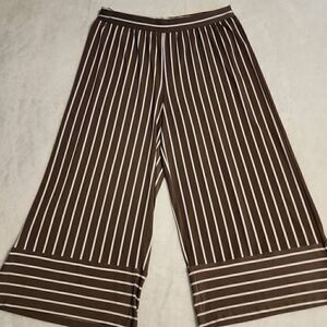 Studio by d&co. Women's Gaucho Style Wide Leg Cropped Pants in Light Brown with